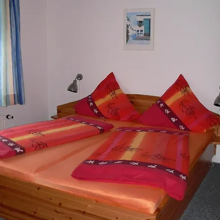 Im Ostseebad Schoenhagen Apartment *